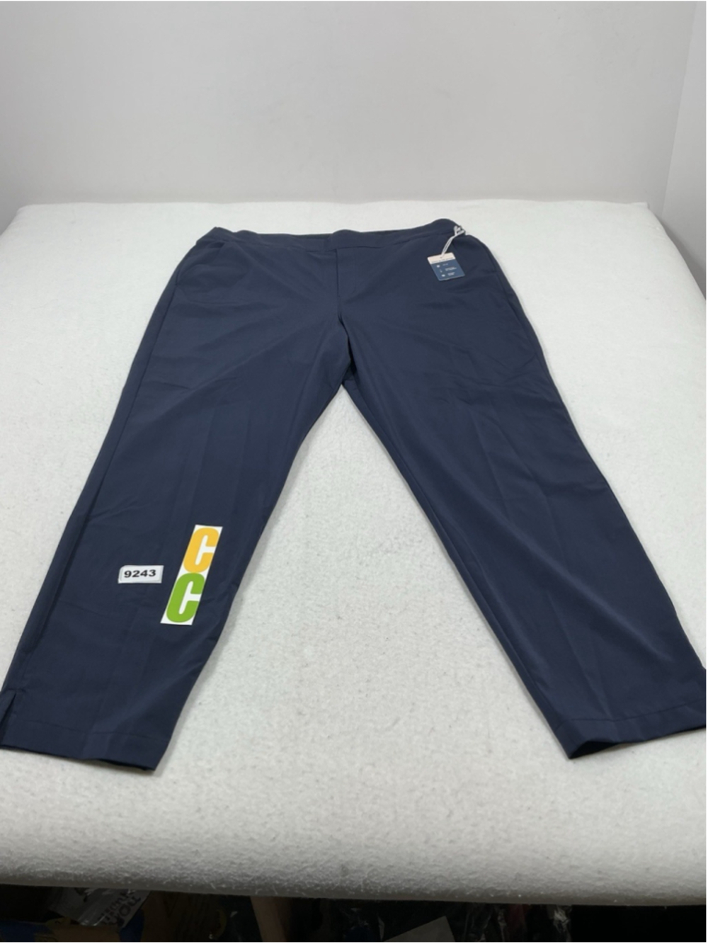 Womans NWT Tommy Bahama Everyday Pullon Active Pants XL Navy